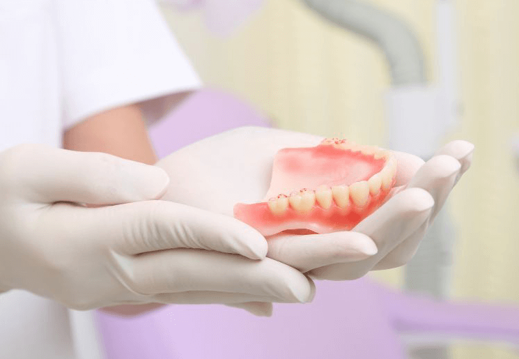 歯科技工士が常駐